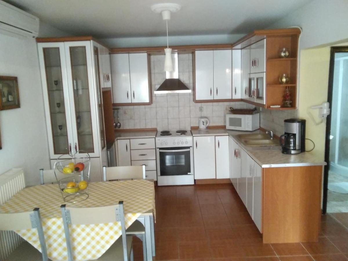 Villa Konstantina Неа-Скиони Экстерьер фото